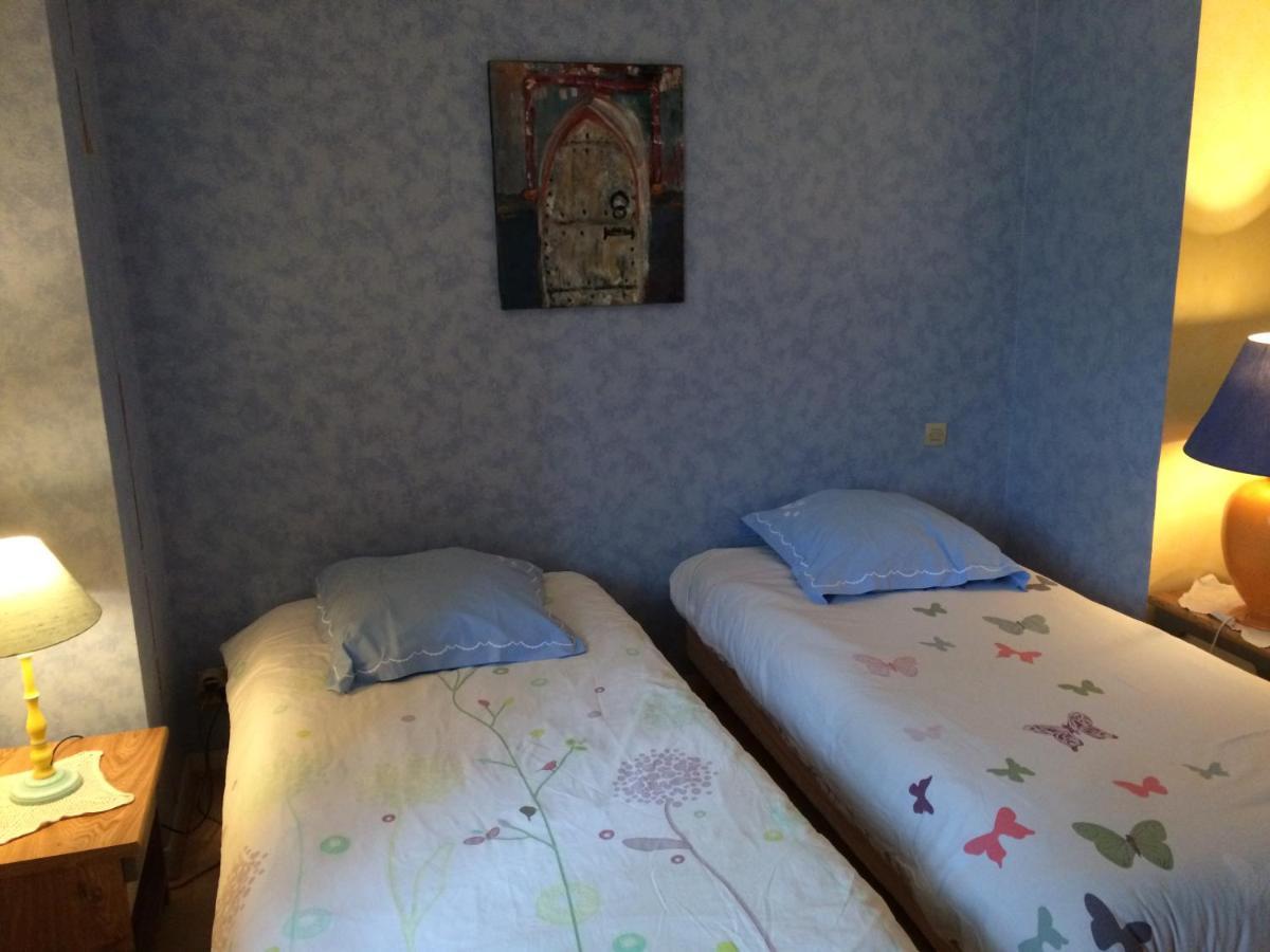 Bed and Breakfast Auberge La Romaine Maizieres  Екстер'єр фото